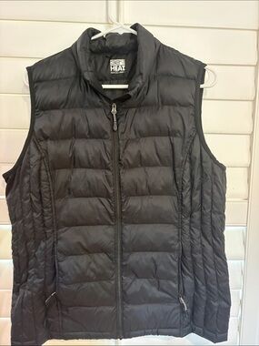 32 Degrees Black Quilted Puffer Vest - Packable Insulation ITEM#400